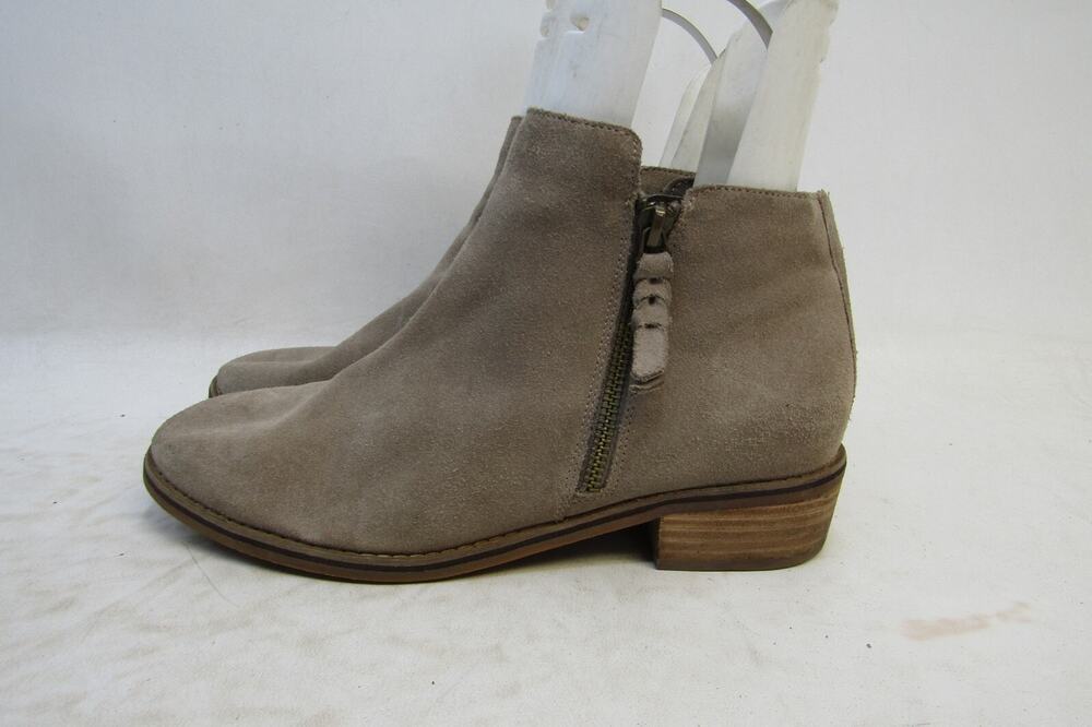 Blondo Womens Size 9.5 M Brown Suede Zip Ankle Fashion Boots Booties
